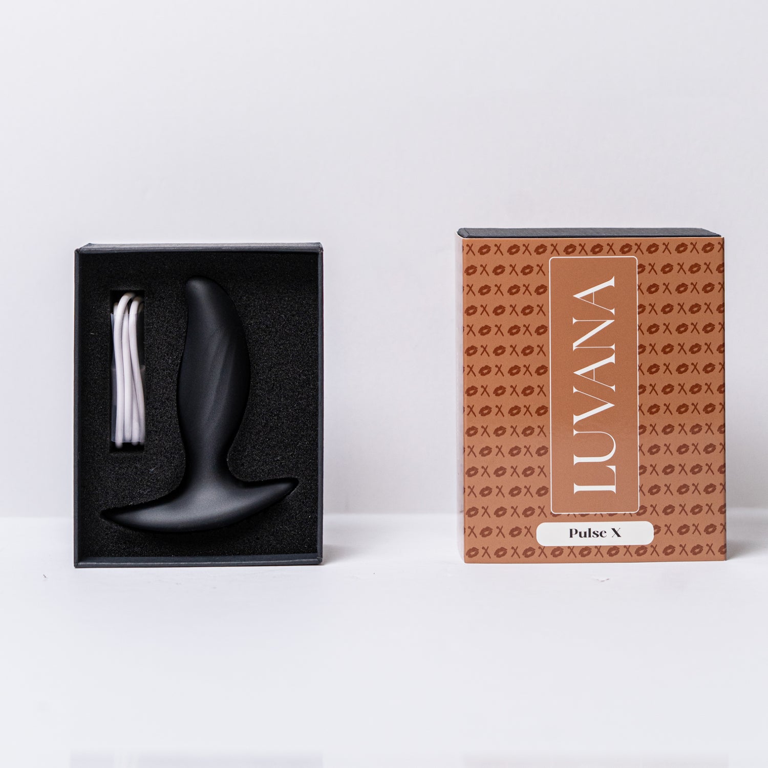 Luvana Pulse X prostate massager set with box and charging cable, rechargeable vibrating toy unboxing photo
